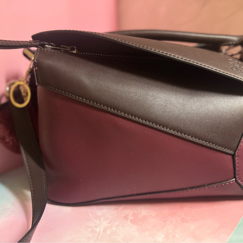Women’s Two-Tone Burgundy and Dark Brown Leather Shoulder Bag